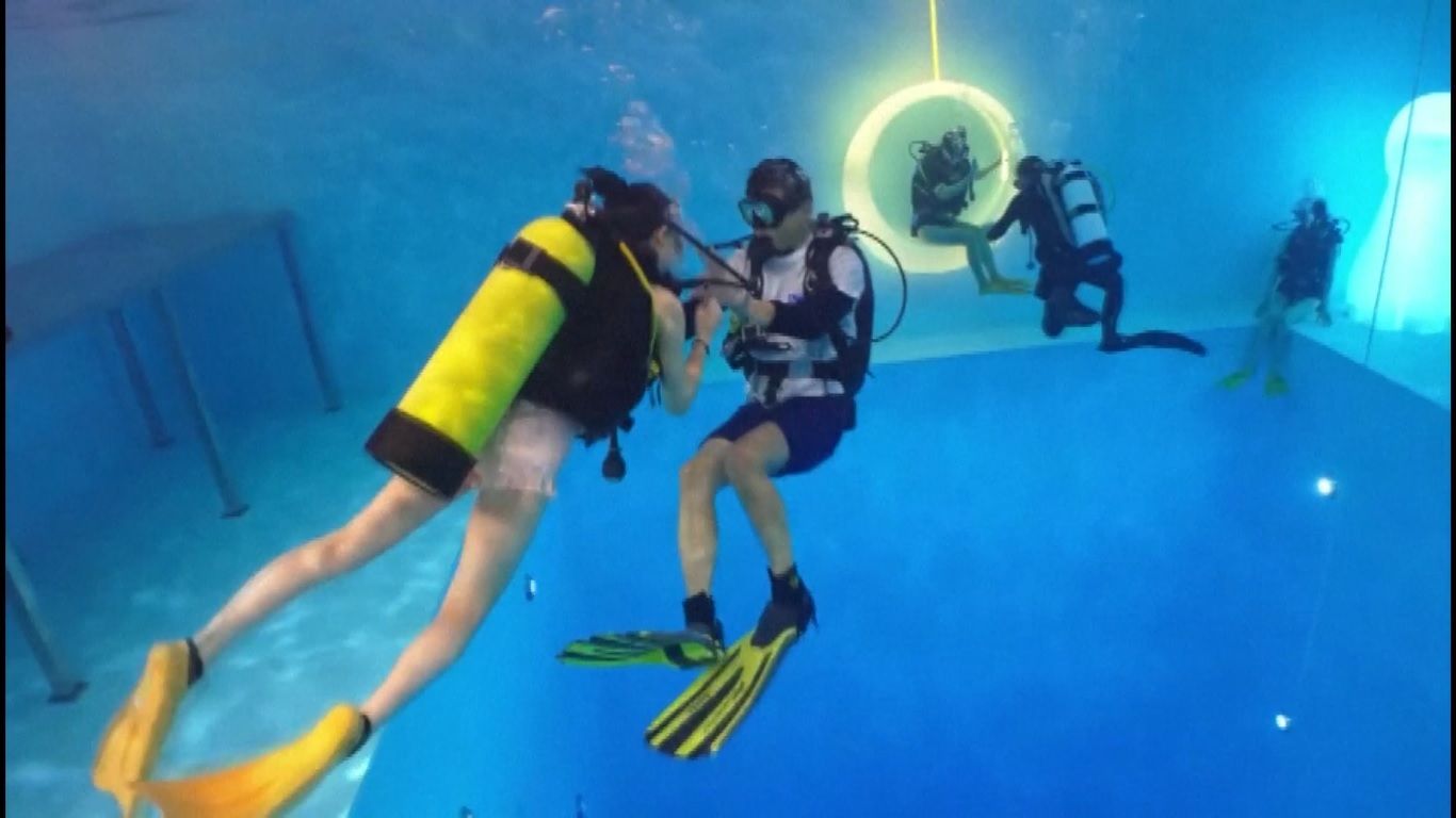 Dari snorkeling ke scuba diving