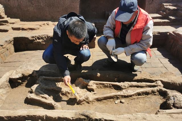 Sekelompok makam kuno yang berasal dari Dinasti Han Timur (25-220) telah ditemukan di kota Linghai di provinsi Liaoning
