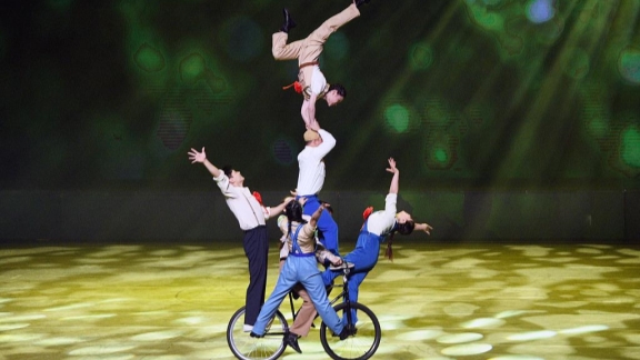 Shenyang akan meluncurkan paket wisata yang menggabungkan seni pertunjukan untuk memberikan pengalaman perjalanan yang penuh dengan kesenangan akrobatik kepada wisatawan