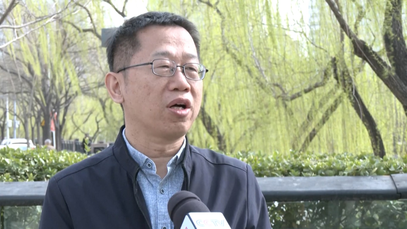 Proyek-proyek seperti Kereta Api Ekspres Tiongkok-Eropa dan Jalur Ekspres Darat-Laut Tiongkok-Eropa juga akan dipercepat untuk membangun jaringan tiga dimensi dan saling terhubung di bawah Prakarsa Sabuk dan Jalan