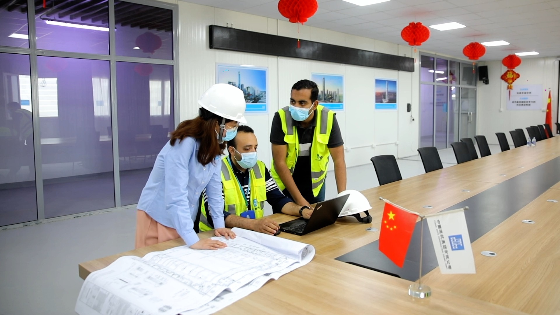 Mesir menyaksikan peningkatan besar infrastrukturnya saat pemerintah memodernisasi kota dan jaringan transportasinya