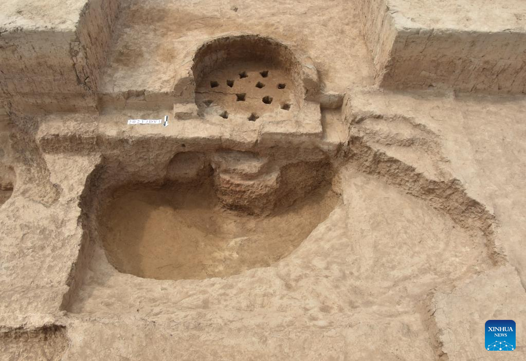 Para arkeolog telah menemukan situs peninggalan Dinasti Xia yang berkuasa antara tahun 2070 SM-1600 SM di Sungai Fenhe