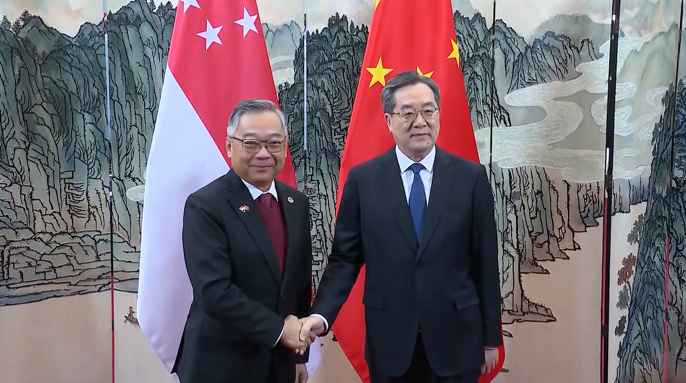 Wakil Perdana Menteri Tiongkok Menyerukan Peningkatan Kerja Sama dengan Singapura