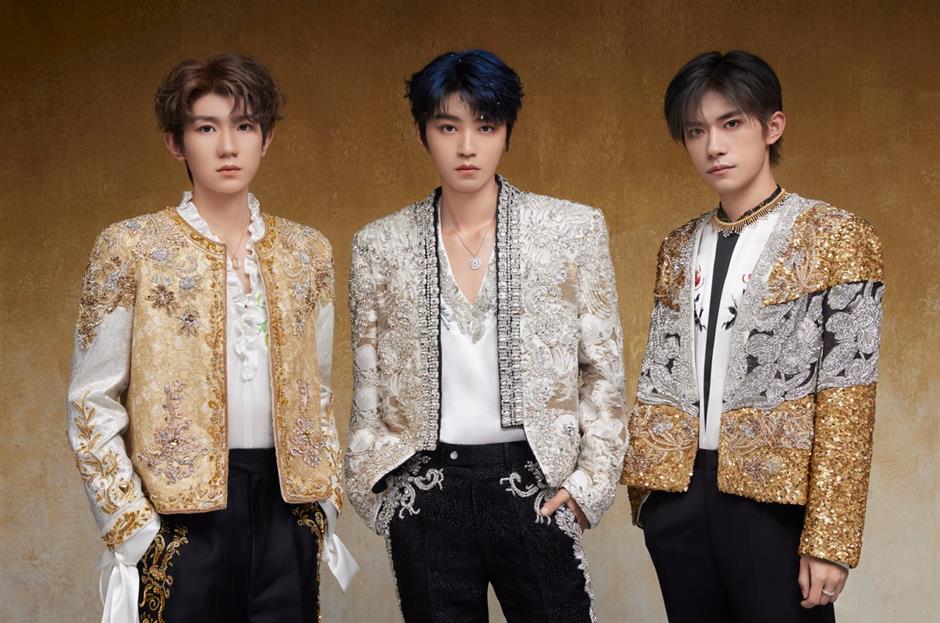 Grup idola paling populer di Tiongkok berkembang ke negara-negara baru dan memperkenalkan C-pop