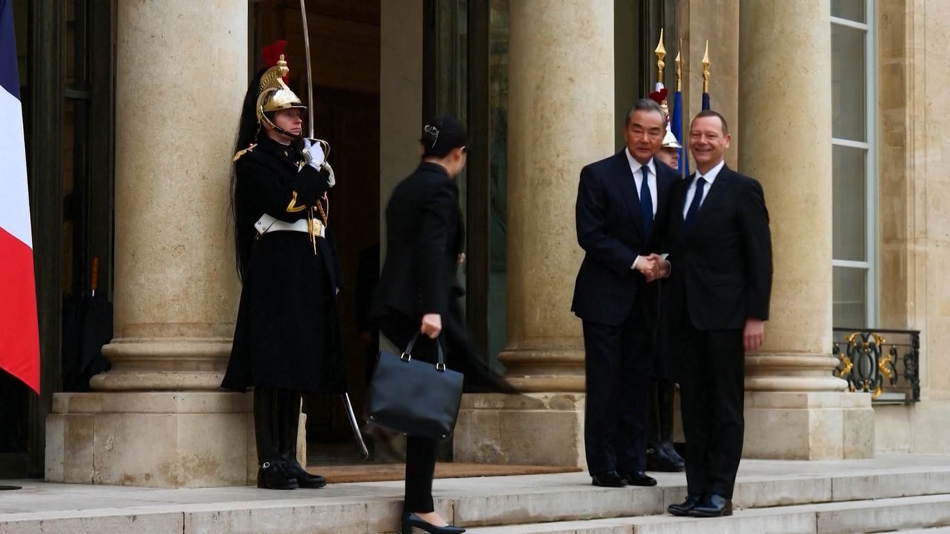 Agendanya meliputi pertemuan bilateral dan dialog strategis dengan berbagai pejabat