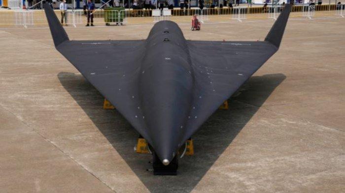 Tiongkok sedang mengembangkan drone tempur bersenjata laser dengan potensi terbang tak terbatas