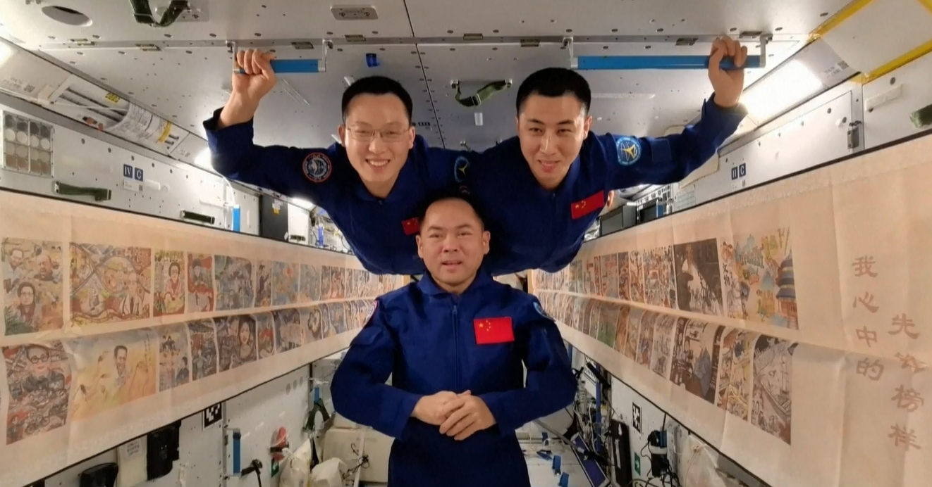 Stasiun Luar Angkasa Tiangong Milik Tiongkok dan Museum di Beijing Gelar Pameran Seni secara Bersamaan