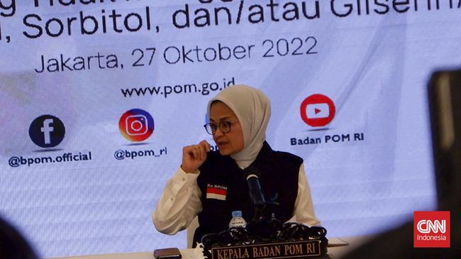 Badan Pengawas Obat dan Makanan (BPOM) RI menyebut kandungan etilen glikol (EG) dan diatilen glikol (DEG) ditemukan hampir 100 persen dalam bahan kimia berlabel propilen glikol Bahan itu digunakan oleh industri farmasi sebagai zat pelarut dalam obat sirop