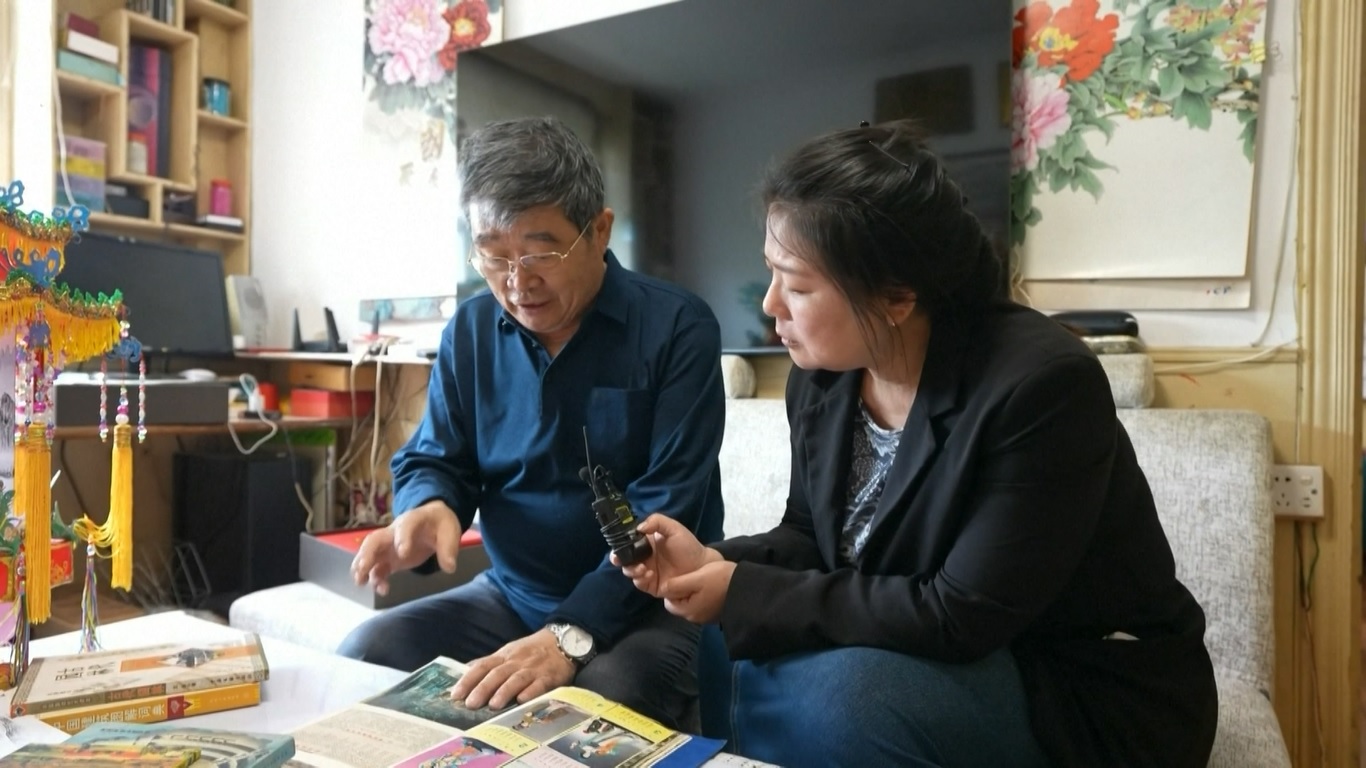 Penuh dengan elemen naga Tiongkok