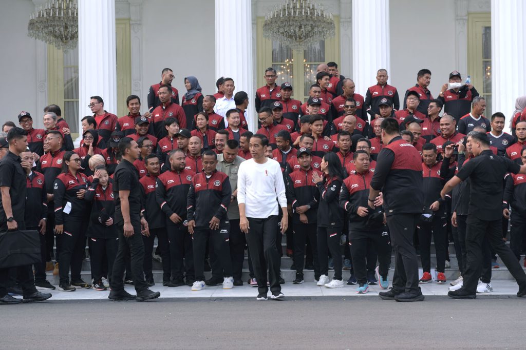 Pemerintah terus mendukung pengembangan sepak bola Indonesia melalui penerapan sport science pembangunan infrastruktur serta program berkelanjutan dan jangka panjang