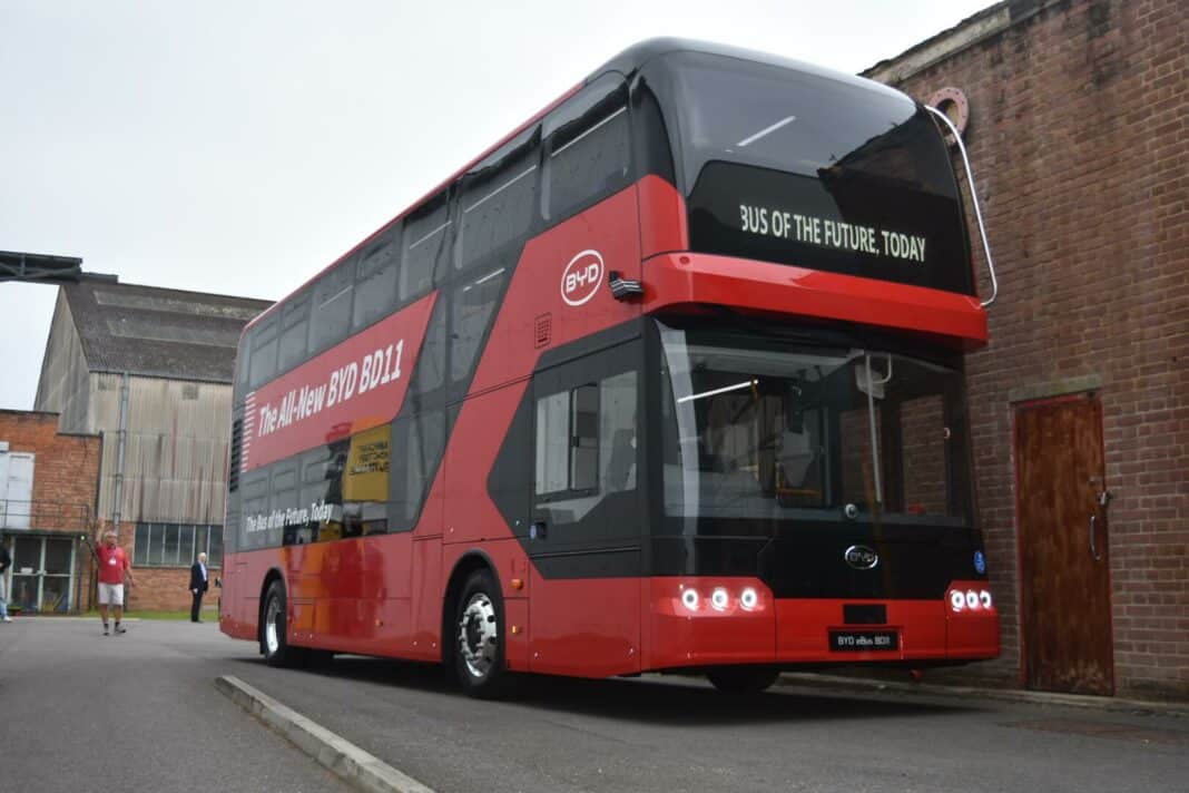 Pabrikan mobil listrik asal Tiongkok BYD diyakini hampir memenangkan persaingan untuk menggantikan bus New Routemaster  di London Inggris