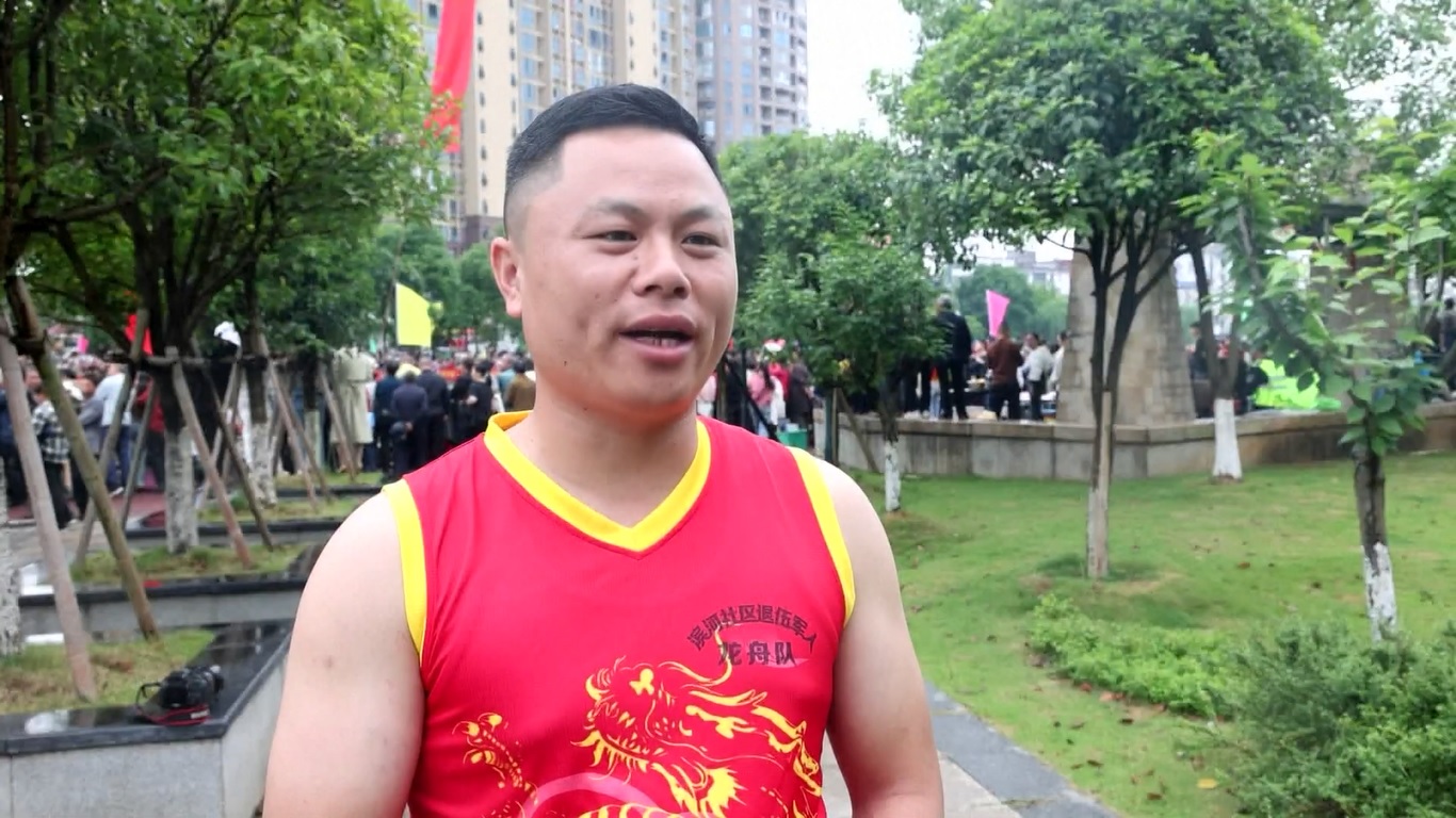 Festival ini dirayakan pada hari kelima bulan kelima dalam kalender Imlek untuk memperingati penyair Tiongkok kuno