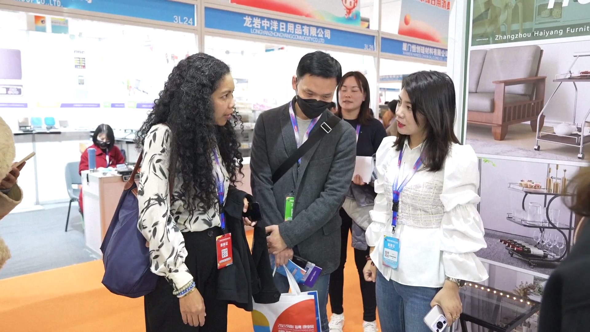 Pameran Dagang E-commerce Lintas Batas Tiongkok yang keempat dibuka pada hari Senin di Kota Fuzhou