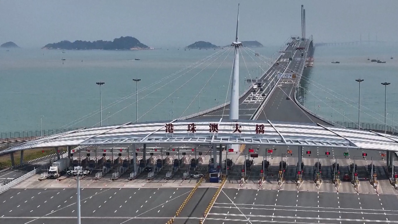 Perdagangan via Jembatan Hong Kong-Zhuhai-Makau Tumbuh 34,6 Persen pada Periode Januari-Juni 2025