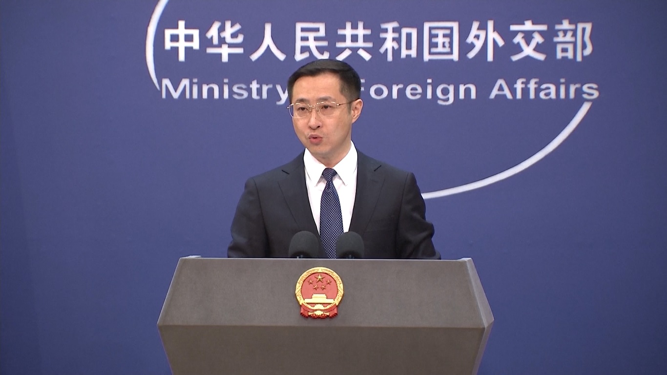 Presiden Angola baru saja mengakhiri kunjungan kenegaraan empat harinya ke Tiongkok atas undangan Presiden Tiongkok