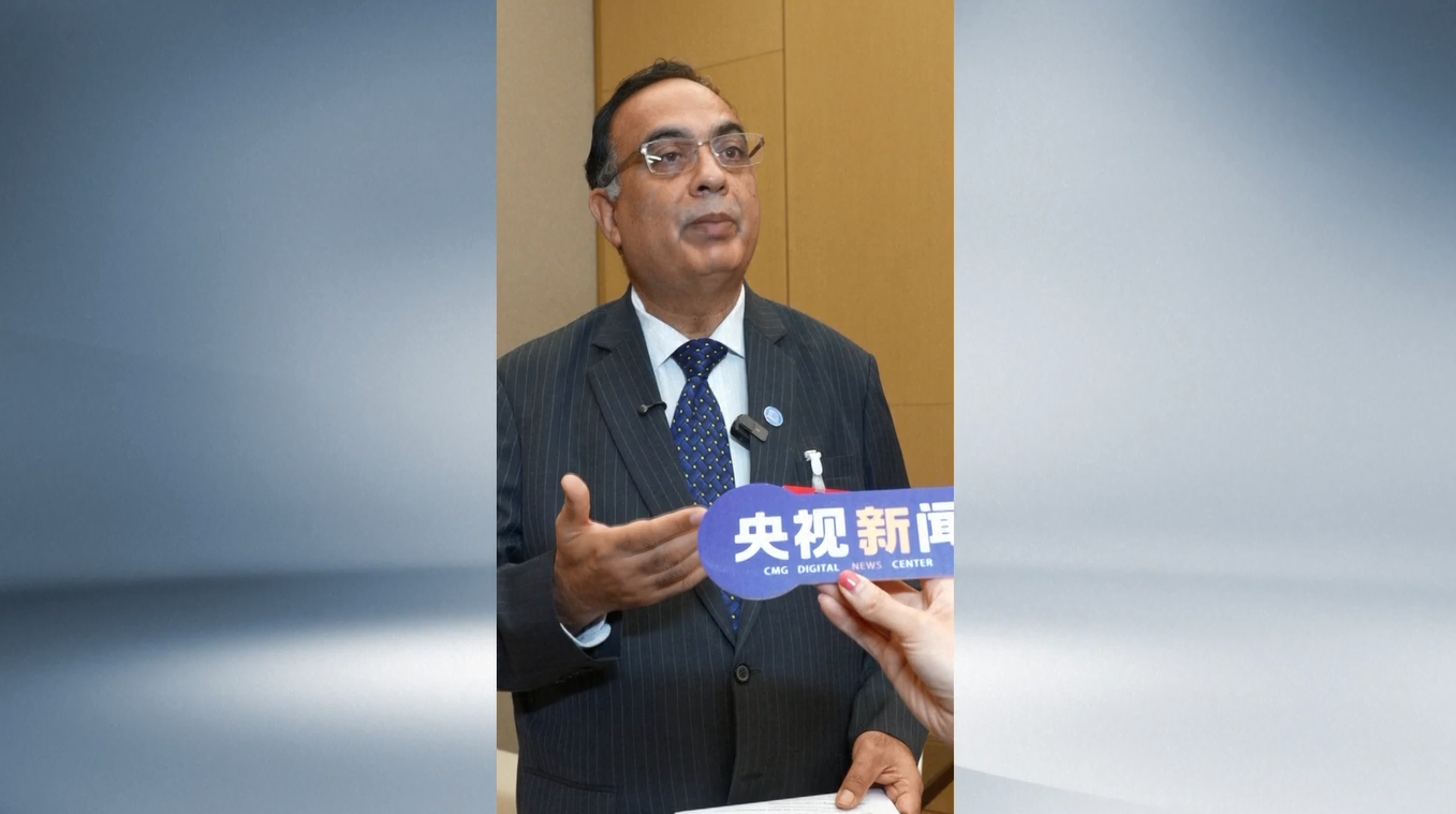 Para Tamu Asing di Forum ZGC 2026 Melihat Peluang Investasi Besar dalam Pengembangan AI di Tiongkok