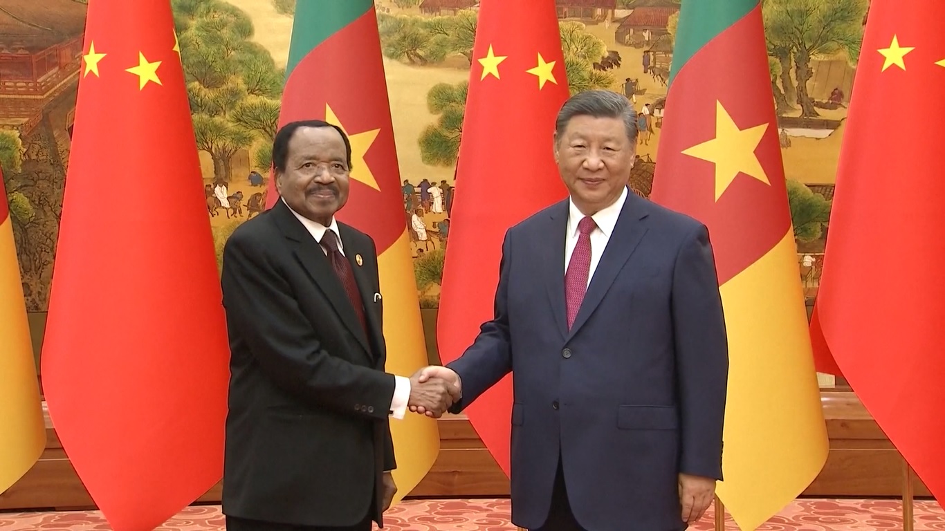 Xi menekankan bahwa Tiongkok menghargai dukungan Kamerun yang konsisten dan tegas kepada Tiongkok dalam berbagai isu yang menyangkut kepentingan inti Tiongkok