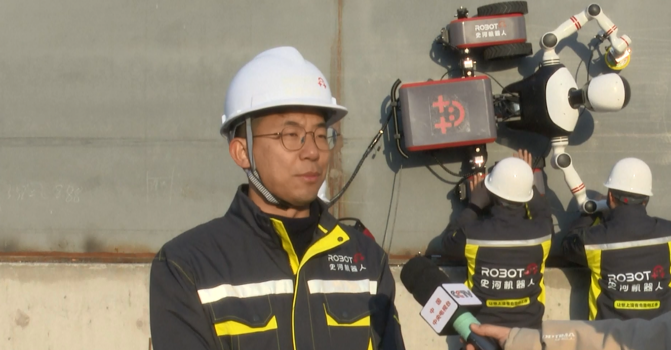 Tiongkok Kerahkan Robot AI yang Diwujudkan dalam Operasi Lingkungan Berisiko Tinggi