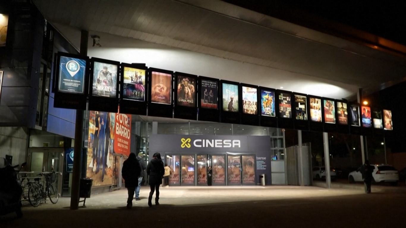 Sinema Tiongkok Capai Kemajuan Global pada Tahun 2025 dengan Penceritaan Inovatif dan Distribusi yang Lebih Luas