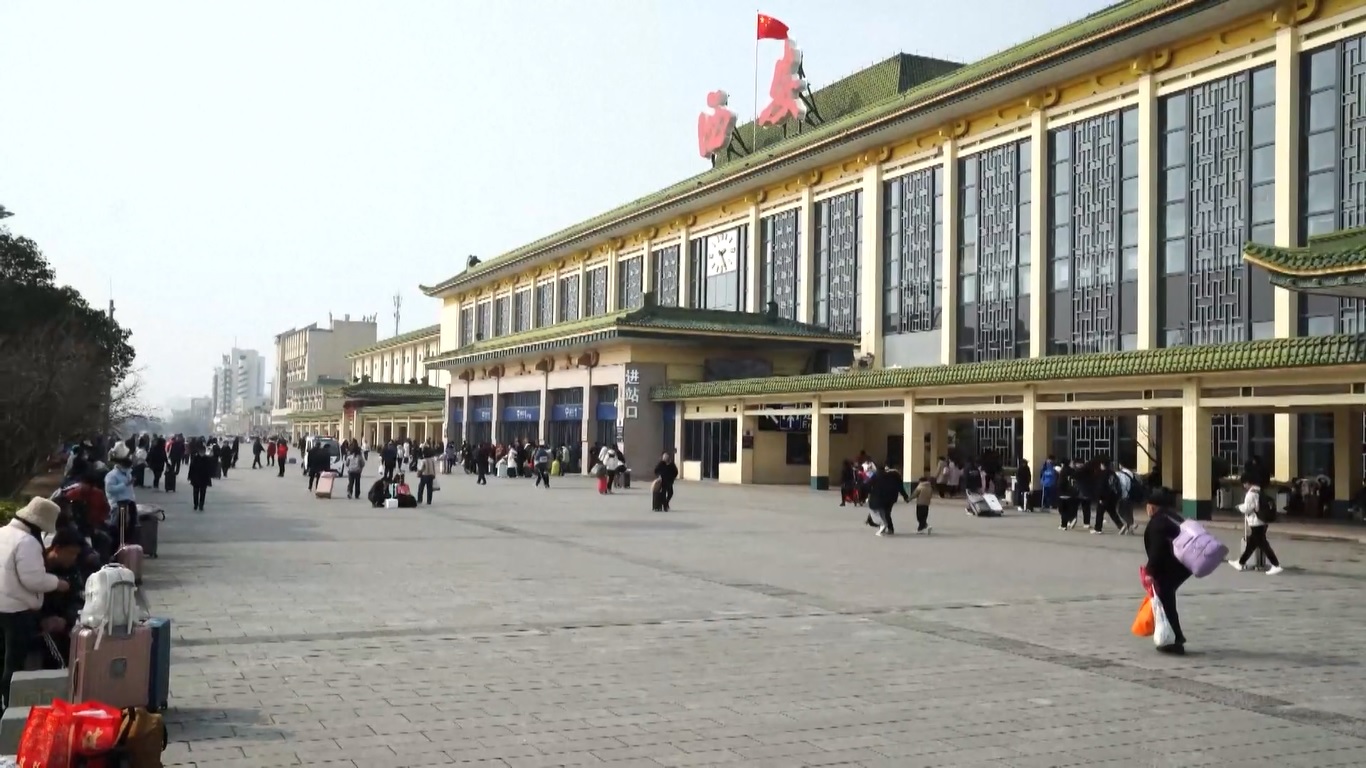 Data resmi menunjukkan bahwa perkeretaapian negara tersebut menangani lebih dari 13