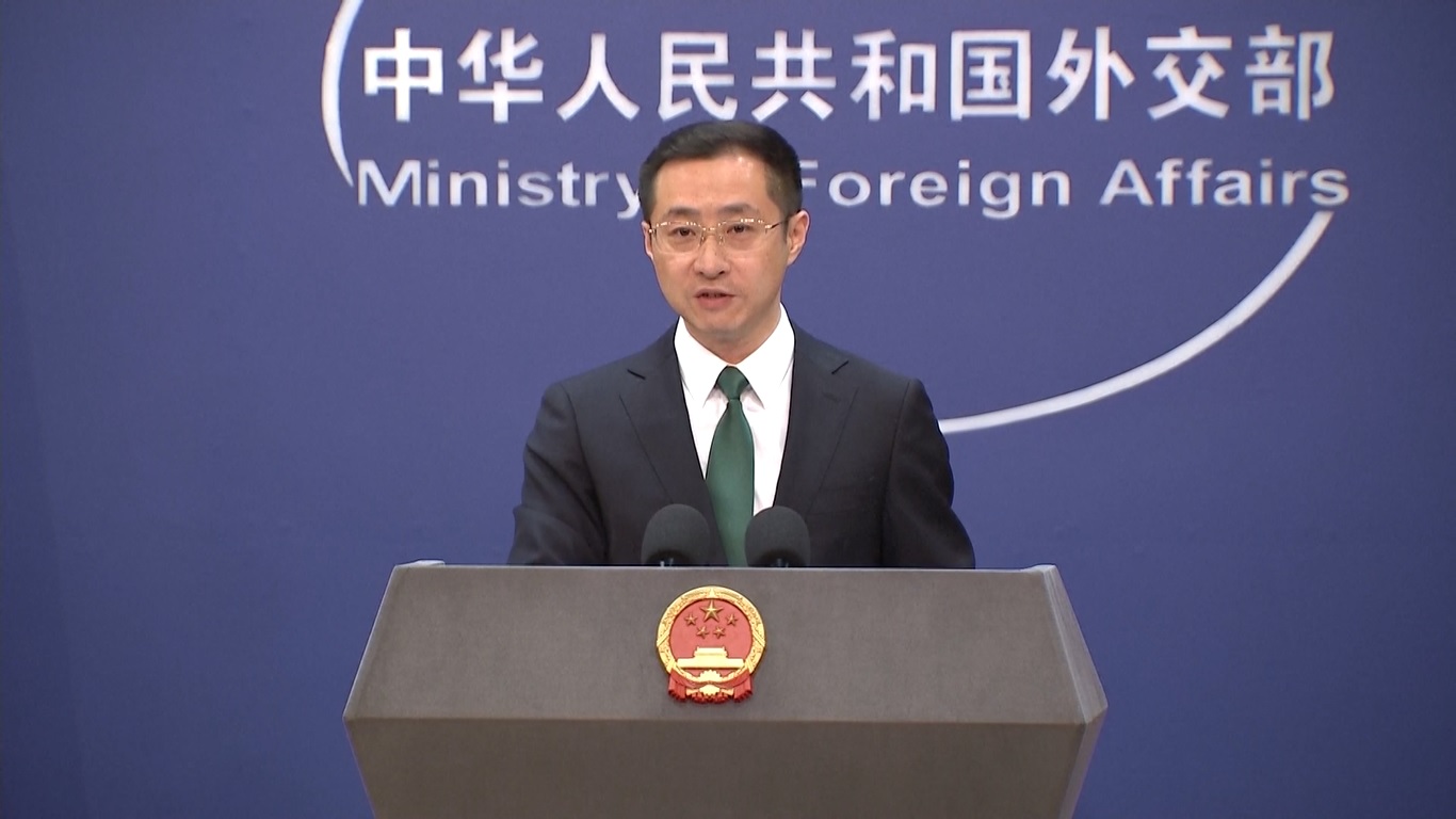 Lin mengatakan bahwa delegasi Garda Kehormatan PLA Tiongkok berpartisipasi dalam parade militer di ibu kota Pakistan