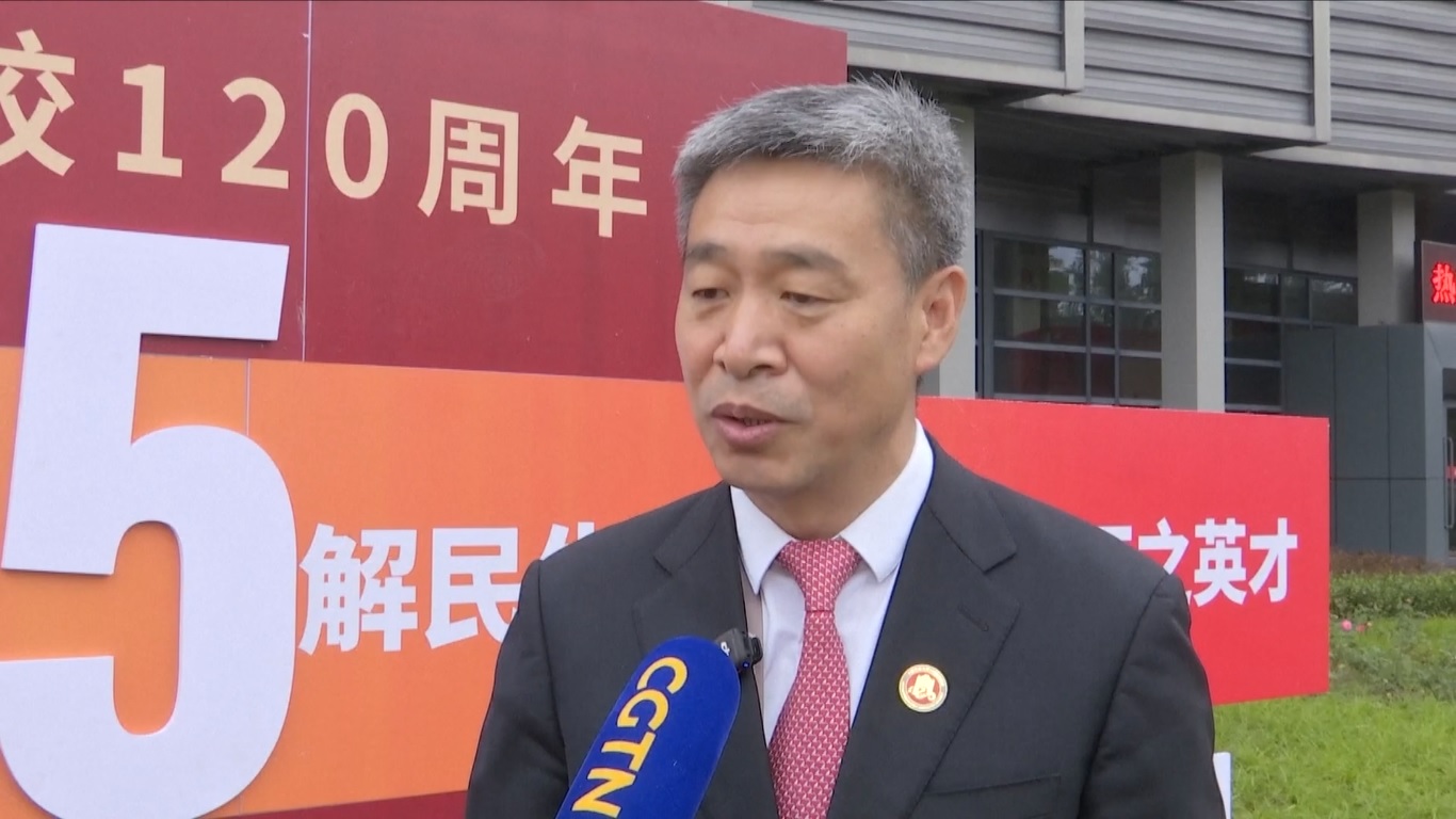 Fakultas dan Mahasiswa Universitas Pertanian Tiongkok Berjanji Berkontribusi pada Modernisasi Pertanian