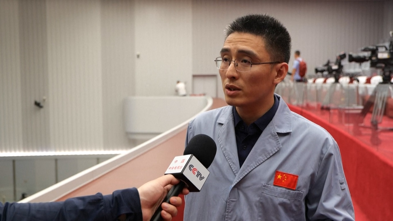 Sampel-sampel tersebut kini disimpan di dalam wadah di dalam ascender dan akan menjalani serangkaian tahapan sebelum dikirim ke Bumi