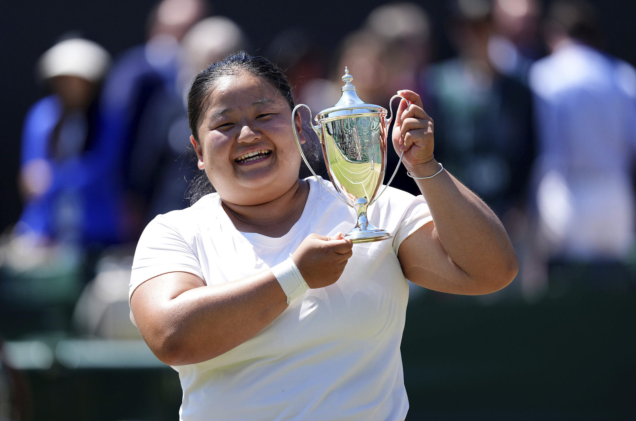 Wang Ziying  Ukir Sejarah dengan Memenangkan Gelar women&#039;s wheelchair di Wimbledon