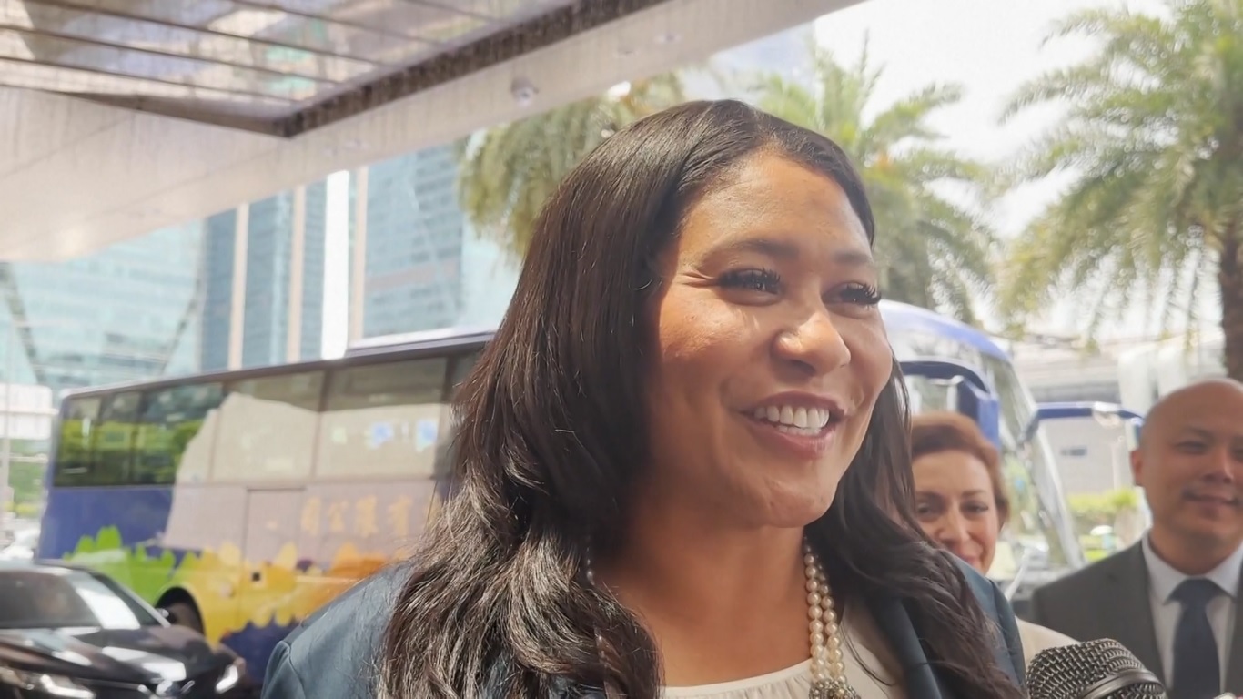 Memuji keramahtamahan di Tiongkok yang luar biasa