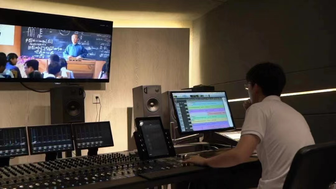 Dengan temanya termasuk animasi