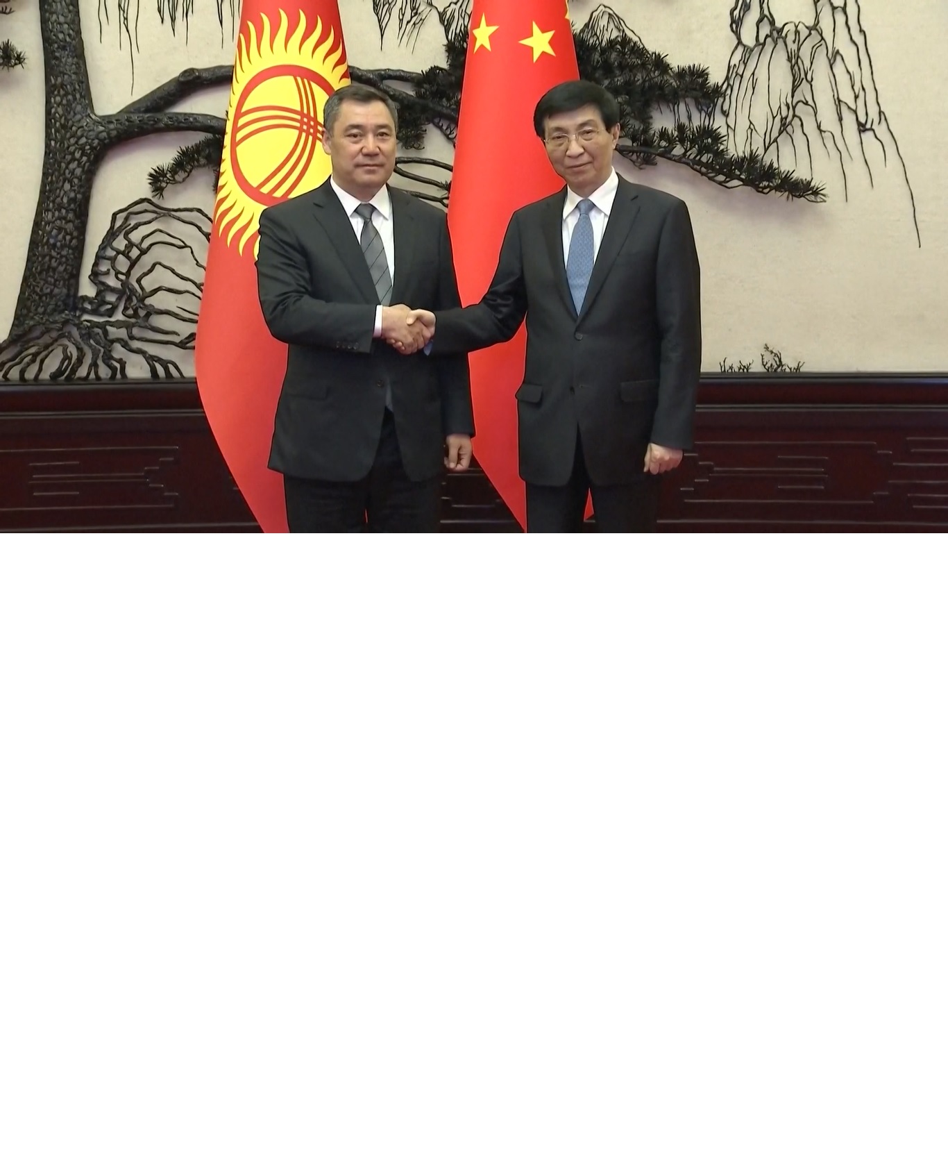 Wang Huning mengatakan pembicaraan yang bermanfaat antara Presiden Xi Jinping dan Presiden Japarov telah mengantarkan era baru bagi hubungan Tiongkok-Kirgistan