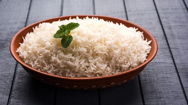 Tingginya kadar gula dalam darah bisa jadi kabar buruk Nasi putih jadi salah satu penyebab meningkatnya kadar gula dalam darah