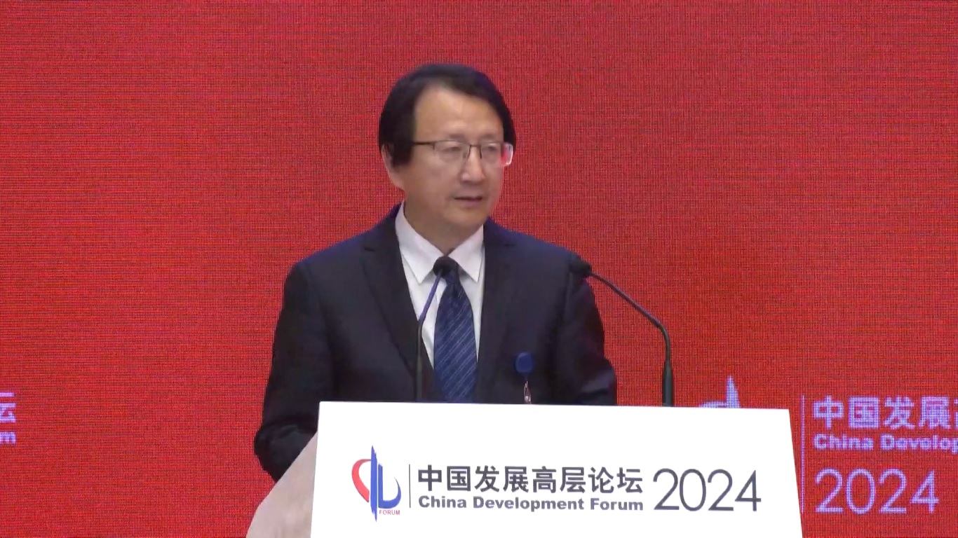 Dalam seminar bertema Pengembangan dan Tata Kelola AI pada hari Minggu (24/3)