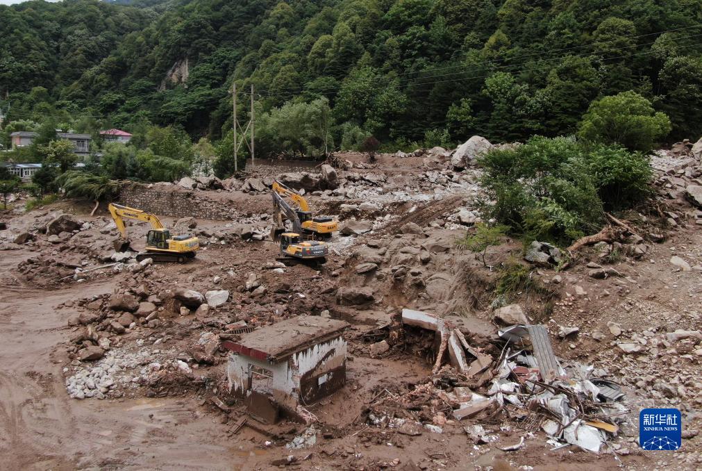 Catatan darurat menunjukkan bahwa pusat meteorologi Xi'an mengeluarkan peringatan oranye