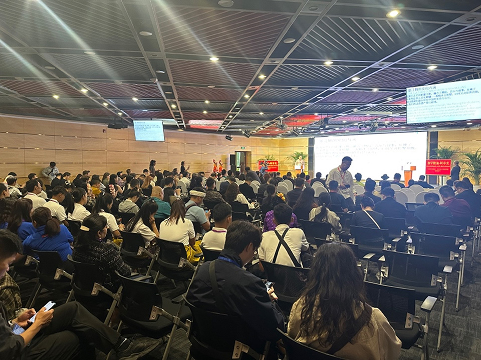 Aktivitas Budaya di Nanning Mengeksplorasi Berbagi Warisan Melalui Seni