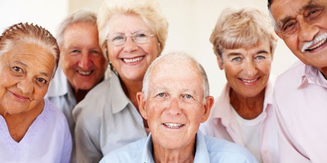 Gaya hidup sehat usia 40 tahun merupakan kebiasaan baik yang harus dilakukan setiap hari agar tubuh selalu sehat dan awet muda