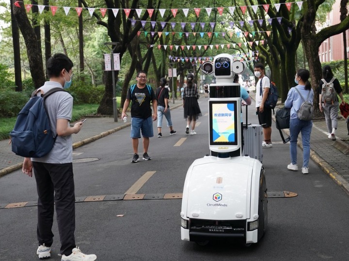 Akademisi muda Jepang memilih untuk melakukan penelitian di universitas-universitas Tiongkok demi prospek karier yang lebih menjanjikan