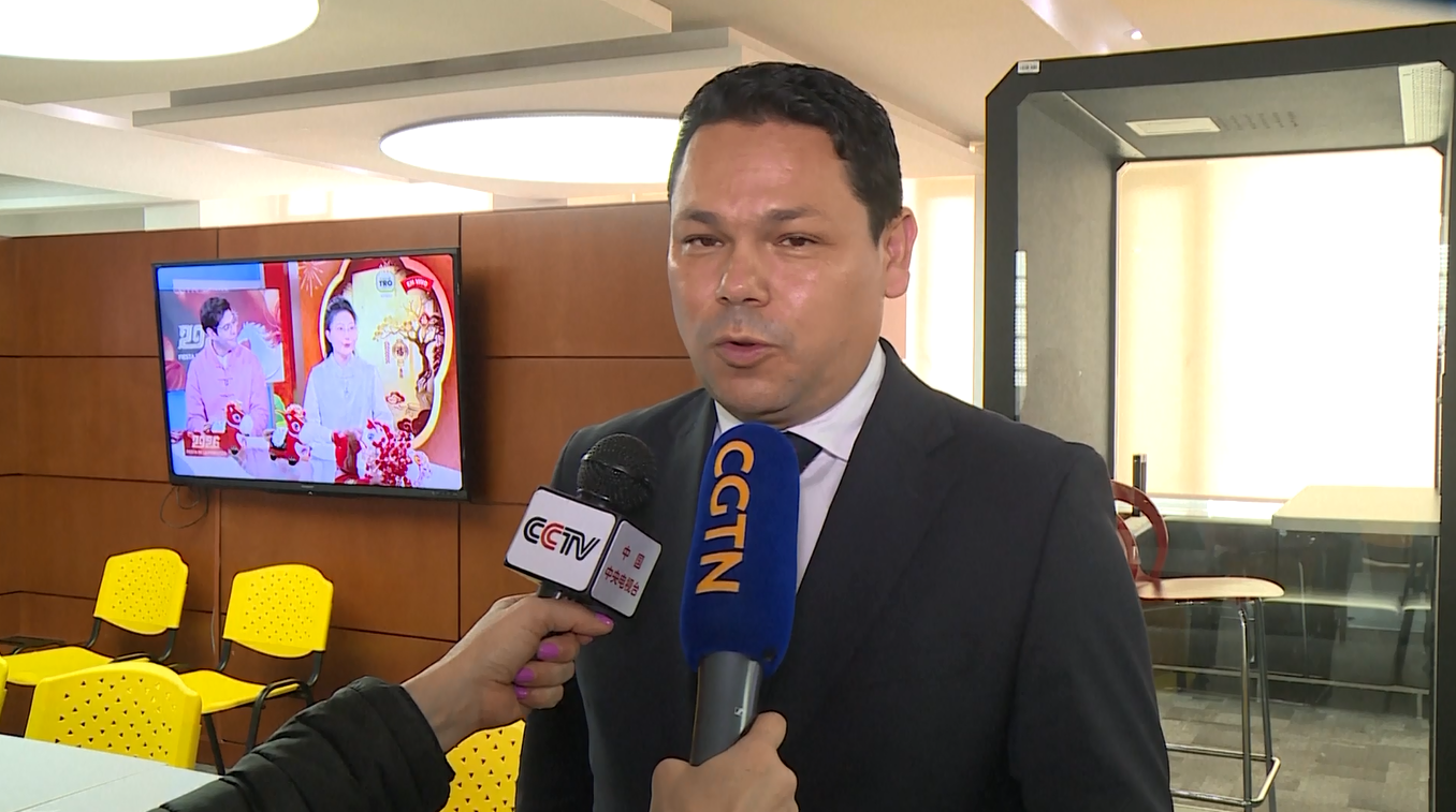 Acara Gala Festival Musim Semi 2026 Menarik Banyak Penonton di Tiongkok dan Luar Negeri