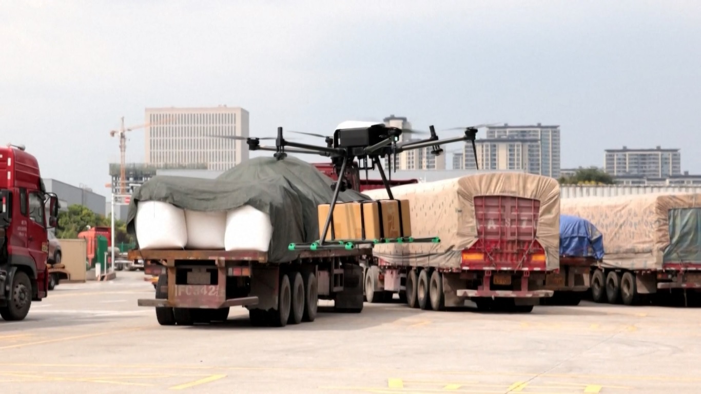 Berbagai kendaraan udara semakin banyak digunakan di Tiongkok dalam berbagai skenario yang lebih beragam