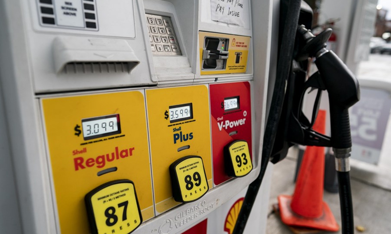 Para pakar Tiongkok mengatakan bahwa pembatasan harga Minyak akan membawa kerugian untuk Rusia