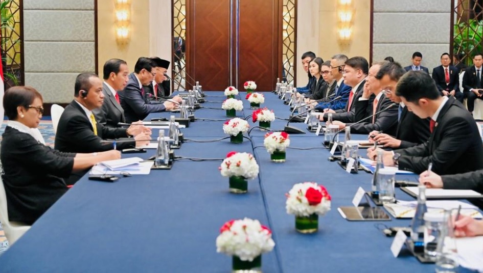 Bahlil menjelaskan bahwa perjanjian kerja sama dengan Xinyi Glass yang merupakan perusahaan bidang kaca terbesar di dunia tersebut memiliki nilai investasi sebesar 11