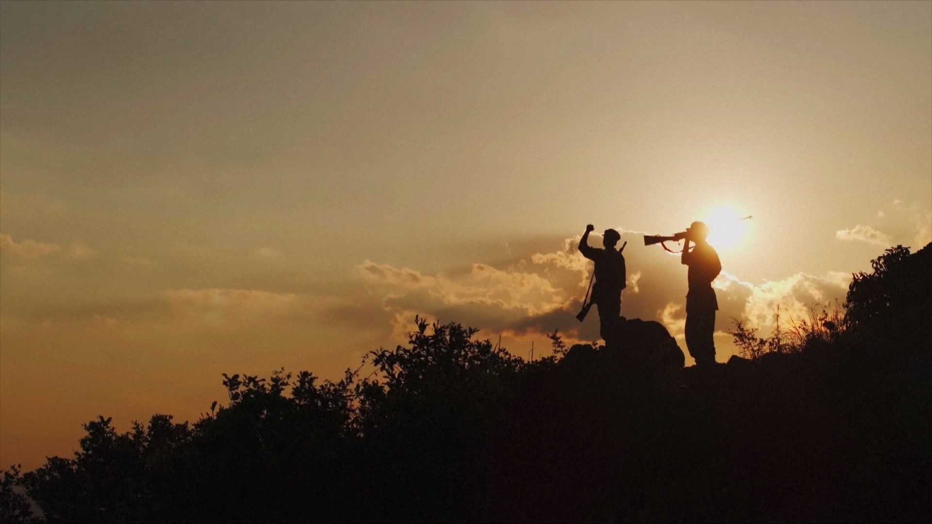 China Media Group (CMG) menayangkan film dokumenter sepuluh episode untuk memperingati 90 tahun dimulainya Long March Tentara Merah Tiongkok