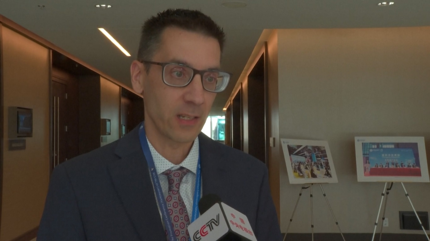 Para pengunjung dan pendatang baru dari Kanada yang hadir dalam acara tersebut mengungkapkan kegembiraan mereka untuk CIIE tahun ini