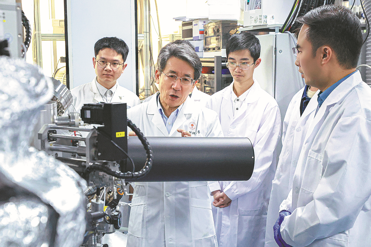 Mewujudkan superkonduktivitas suhu tinggi dalam kondisi lingkungan