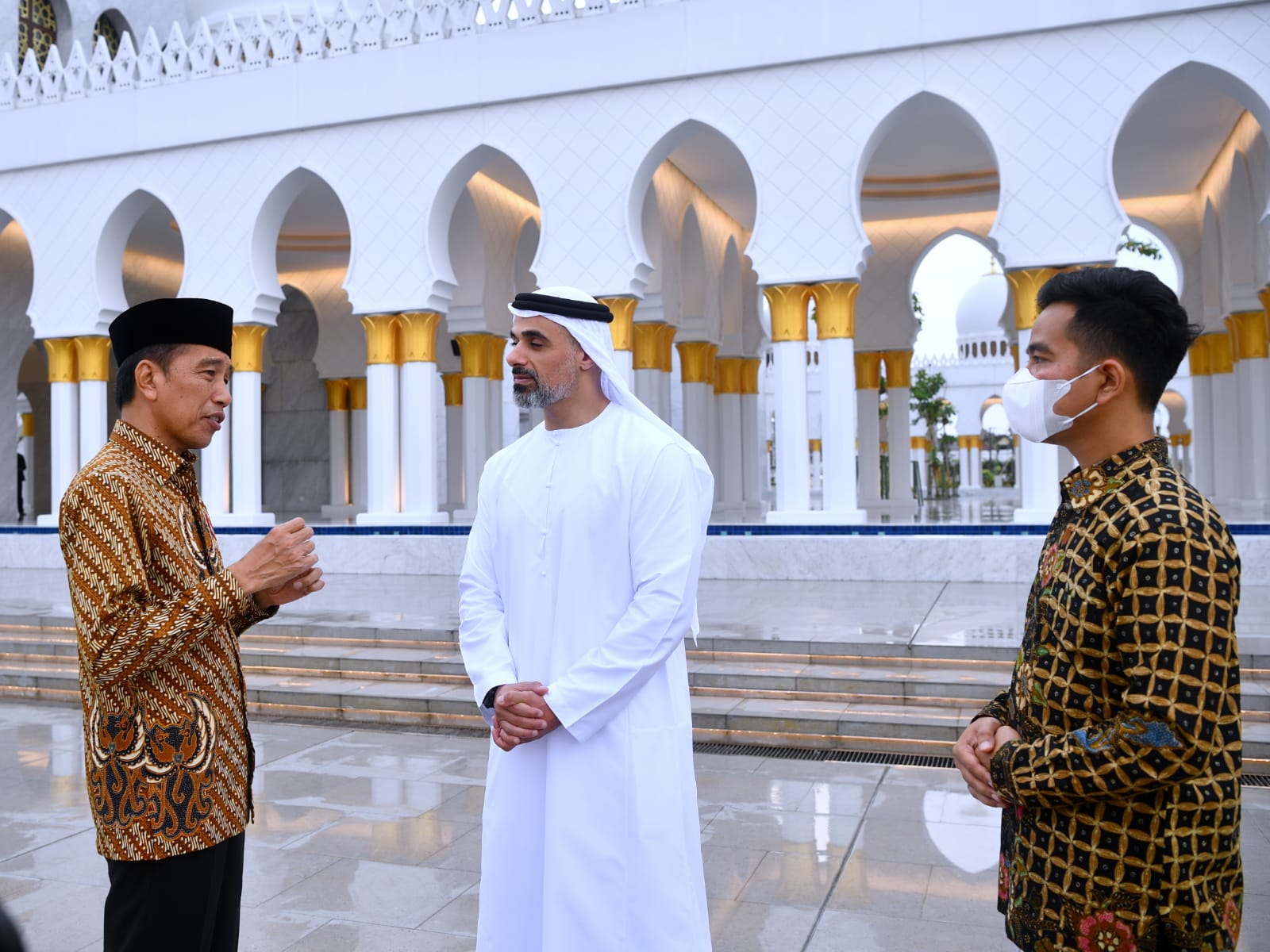 Presiden Jokowi terima kedatangan Putra MBZ di Surakarta Minggu
