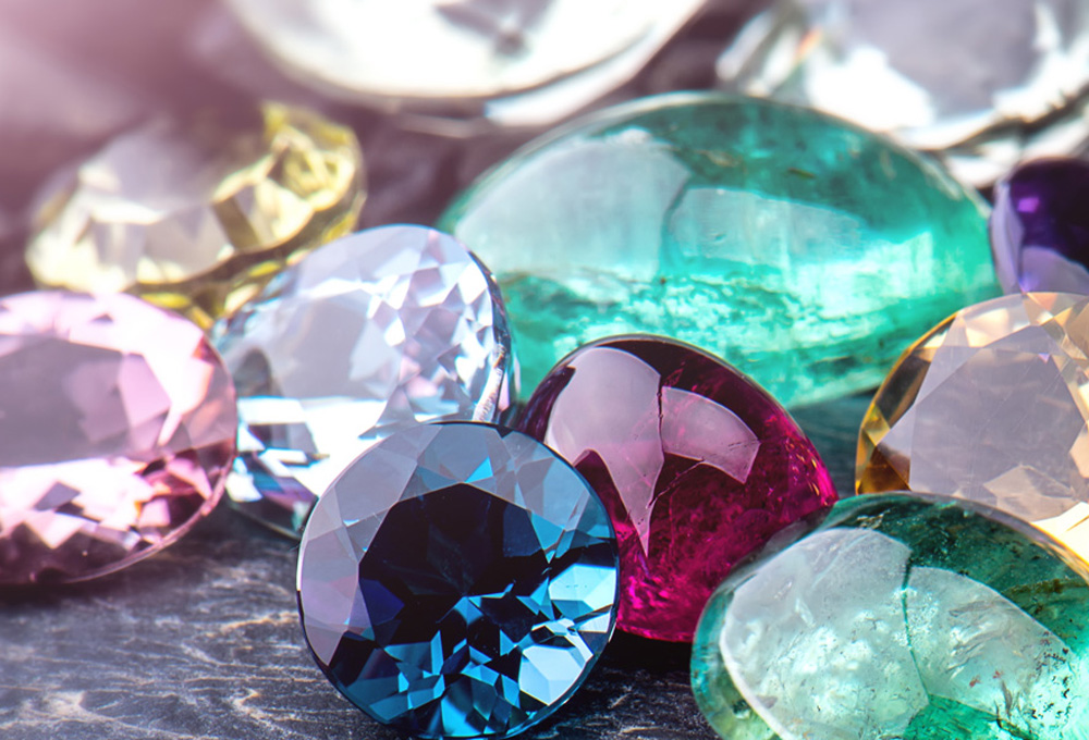 Dengan dicabutnya pembatasan perjalanan antara daratan utama dan Hong Kong