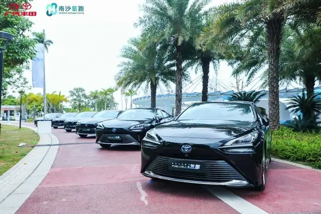 Proyek itu adalah langkah lain Provinsi Guangdong dan Kota Guangzhou mempromosikan pengembangan industri mobil energi hidrogen di Greater Bay Area Ini adalah pertama kalinya kendaraan penumpang sel bahan bakar hidrogen ditempatkan menjadi layanan perjalanan umum dalam skala besar di Tiongkok 