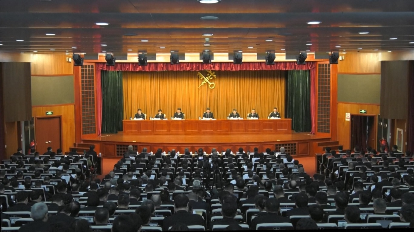 Bisnis-bisnis menghemat 76