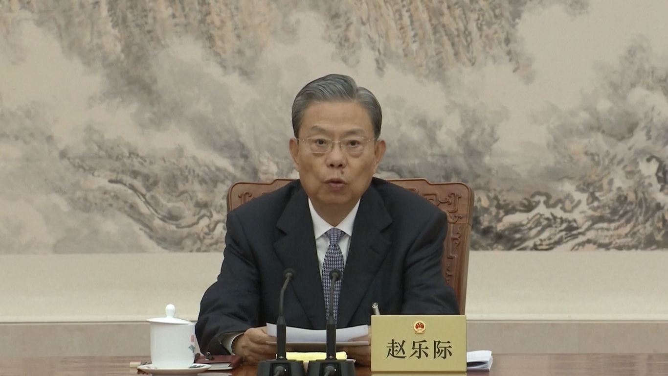 Laporan itu disampaikan oleh Ketua Komite Konstitusi dan Hukum KRN