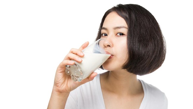 Susu memang diklaim memiliki kandungan kalsium yang tinggi Namun adakah minuman tinggi kalsium selain susu?
